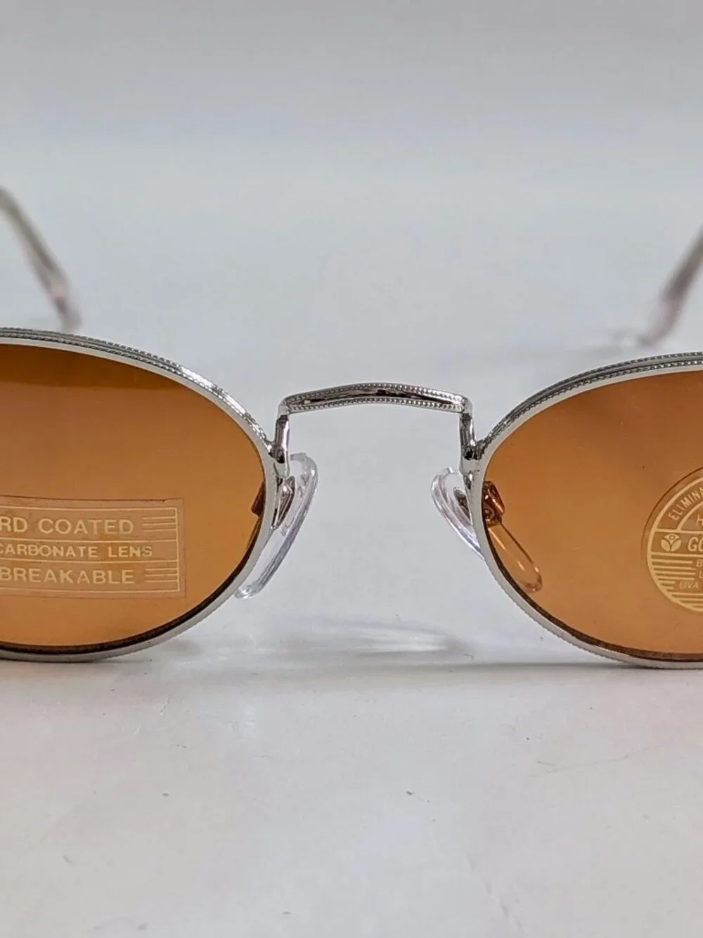 NWT Vintage 90's Classic Oval Metal Sport Sunglasses (S. Silver)